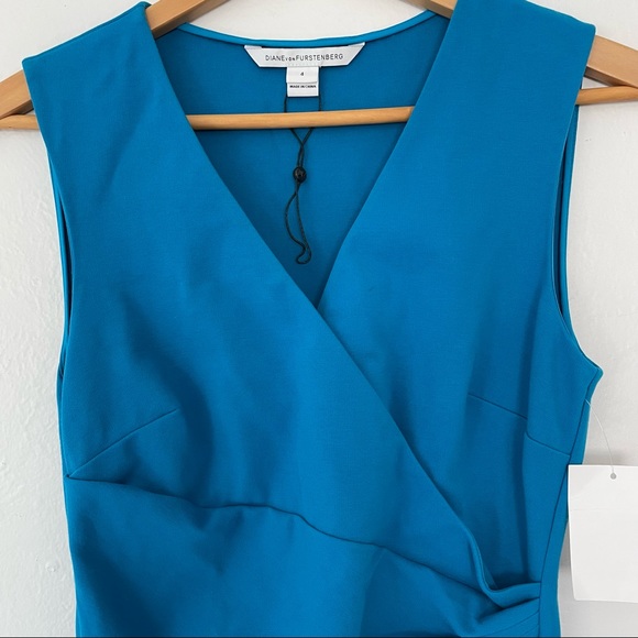 💢SOLD💢 NWT DVF Layne Blue Faux Wrap Dress - Picture 4 of 7